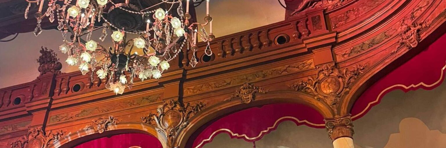 Le théâtre immersif, nouvelle tendance pour les soirées coorporate luxe